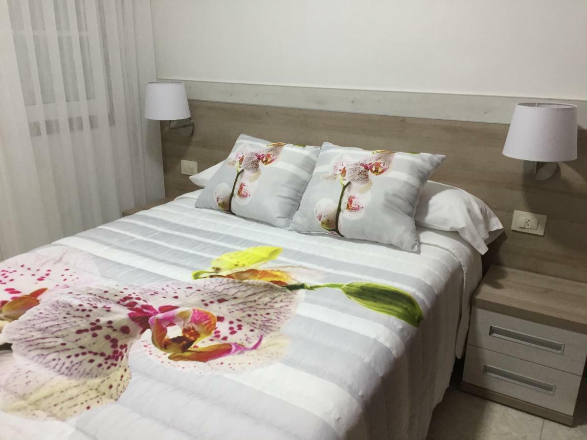 Casa Estrella Guest House Tebra Bagian luar foto